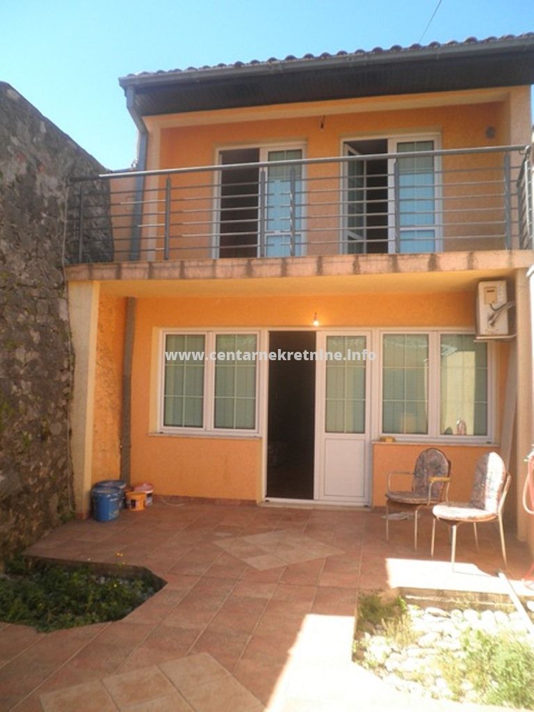 For sale, house 100m2, Stara varos, Podgorica