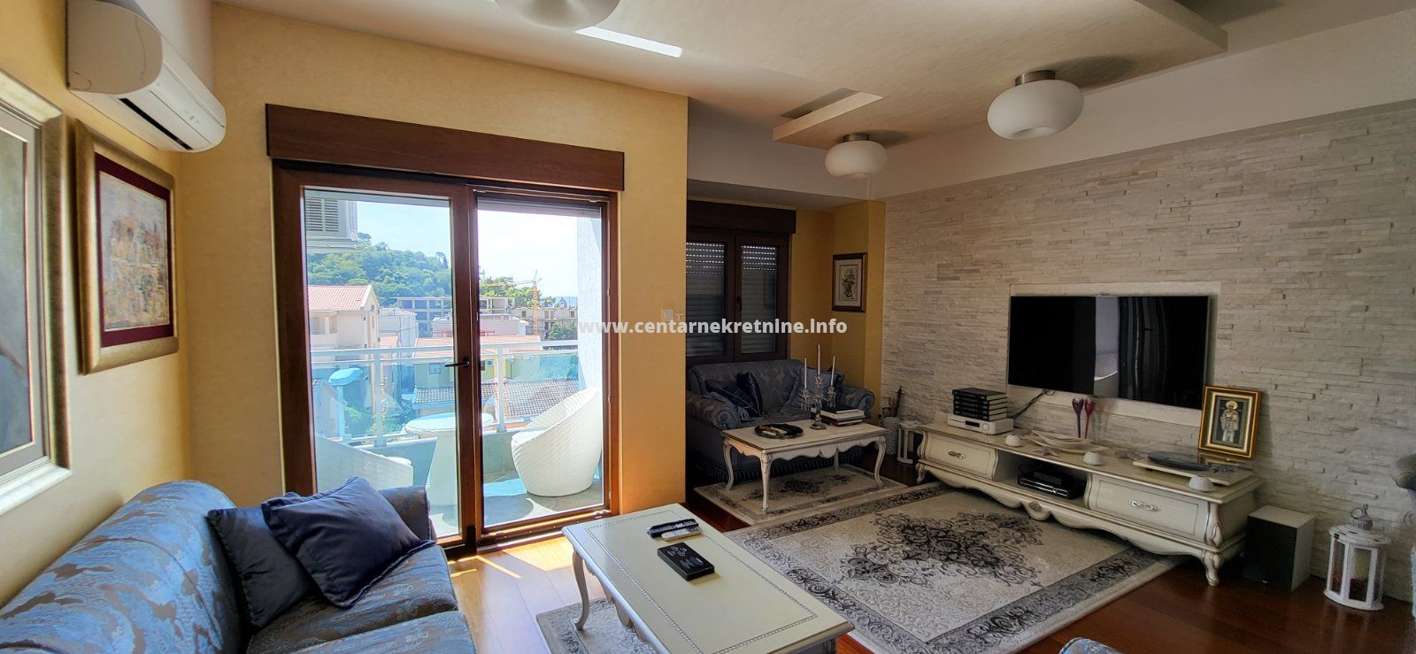 For sale, luxurious two bedroom apartment 112m2, Petrovac