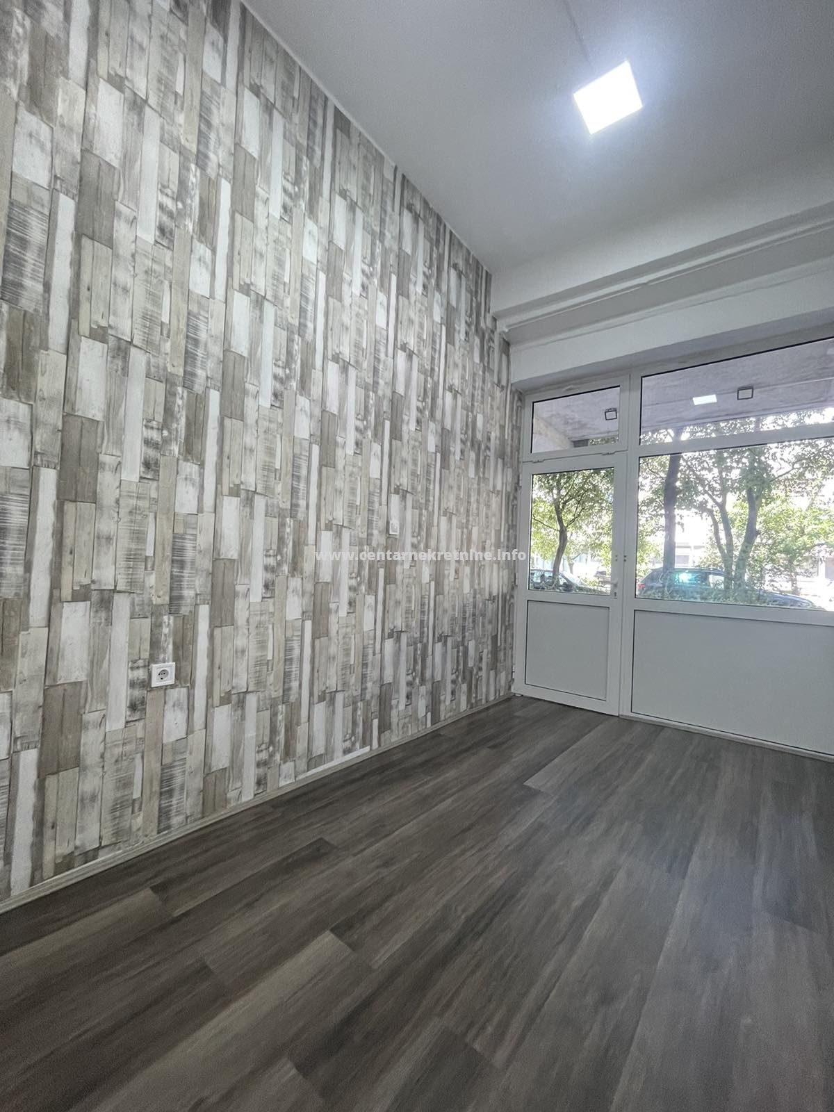 For rent, business premise 15m2, Pobrezje, Podgorica