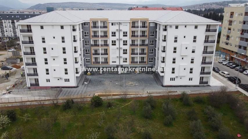 Prodaja, poslovni prostor 98m2, Zabjelo, Podgorica