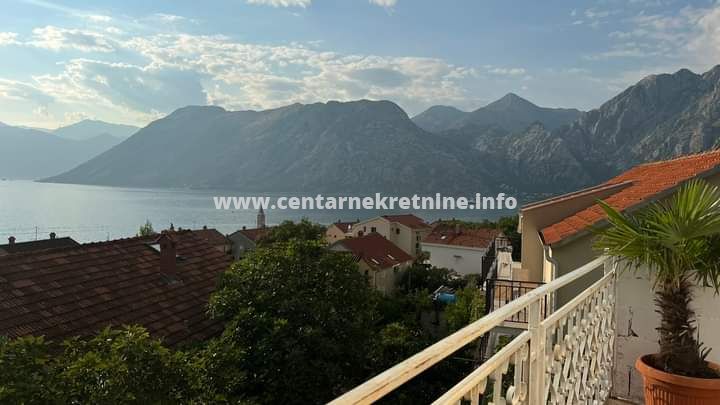 Prodaja, dvosoban stan 100m2, Sveti Stasije, Kotor