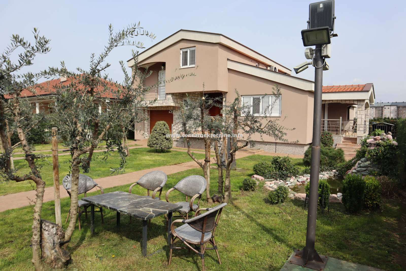 For sale, luxury house 200m2, Zabjelo, Podgorica