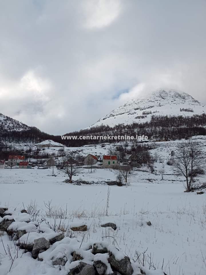 Prodaja, kuca 80m2, Lovcen, Cetinje