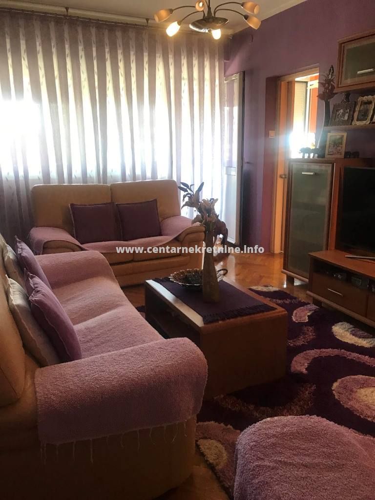 For sale, two bedroom apartment 74m2, Pobrezje, Podgorica