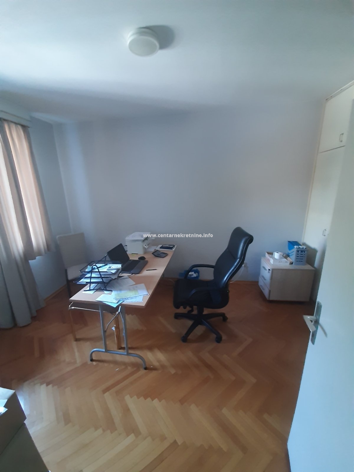 Izdavanje, poslovni prostor 65m2, Preko Morace, Podgorica 