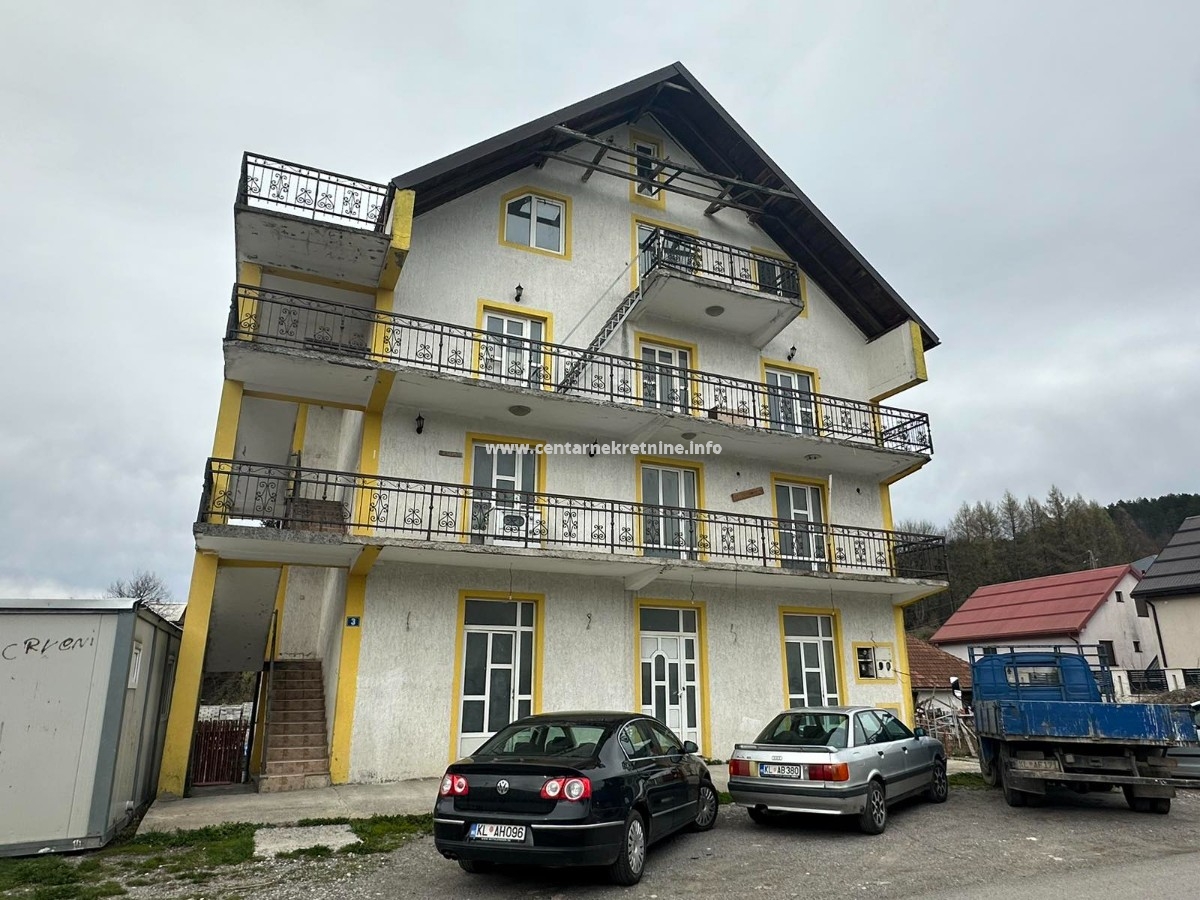 For sale, house 562m2, Kolasin