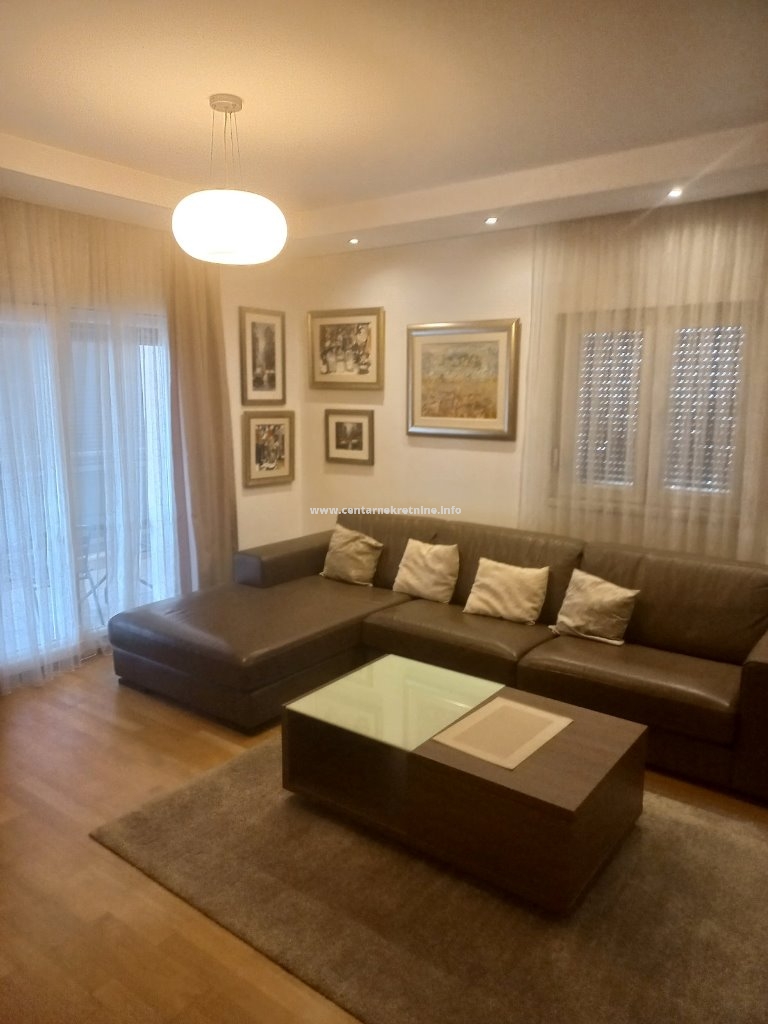 For rent, three bedrooms apartment 117m2, City quart, Podgorica 