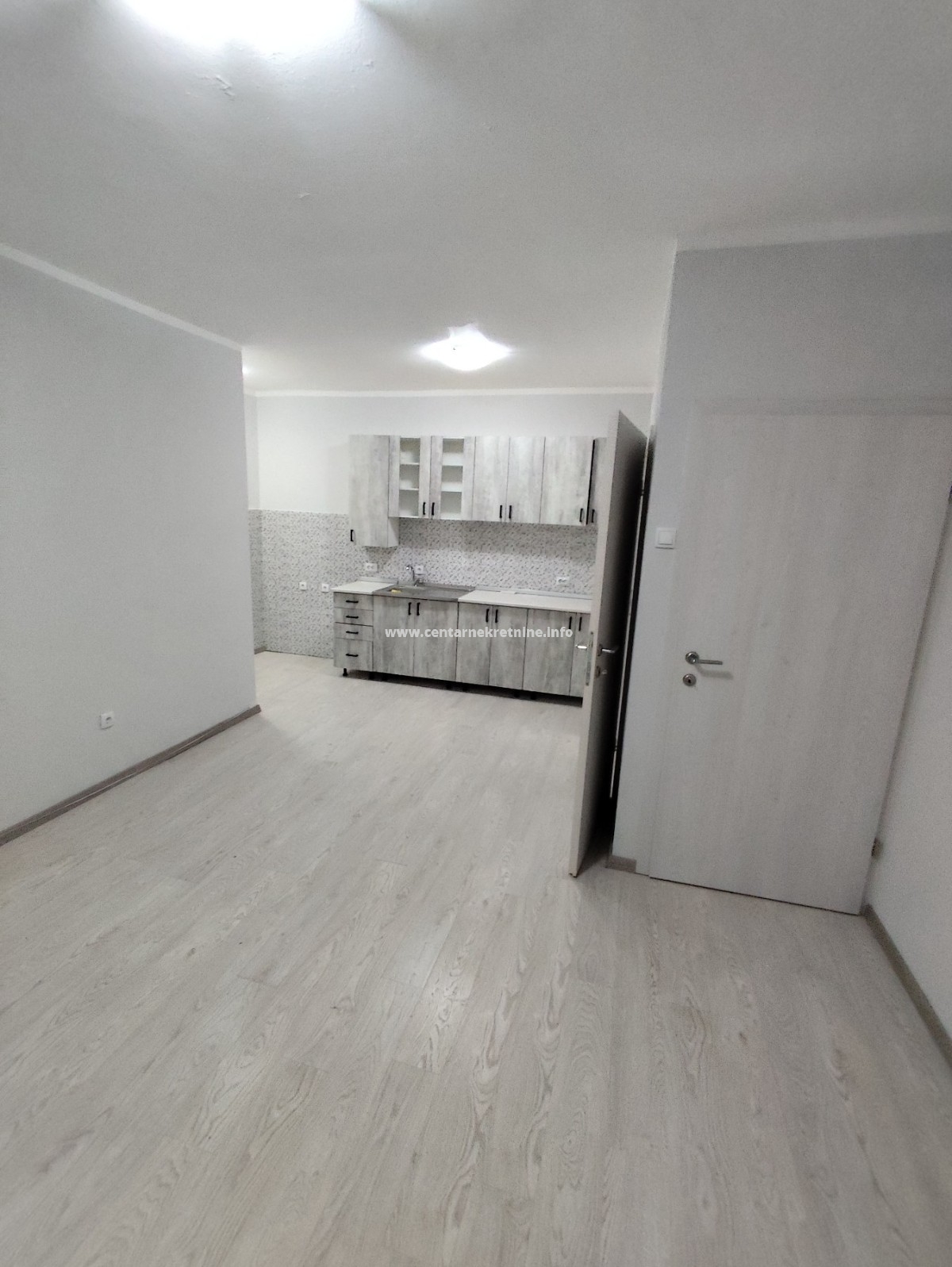 For rent, business premise 45m2, Preko Morace, Podgorica